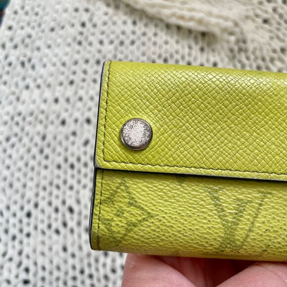 Louis Vuitton Discovery Compact Wallet Monogram Virgil Taigalama Tri-fold Yellow - Picture 14 of 16